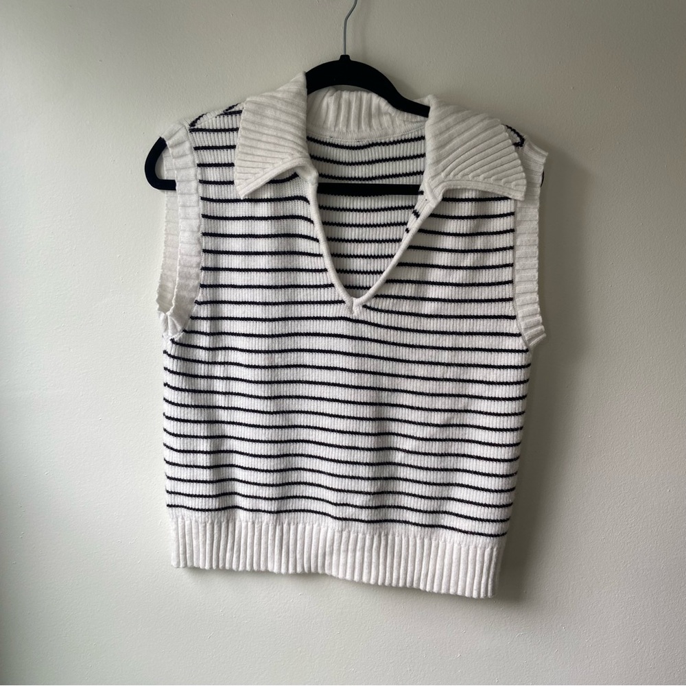 Striped Sleeveless Knit Top